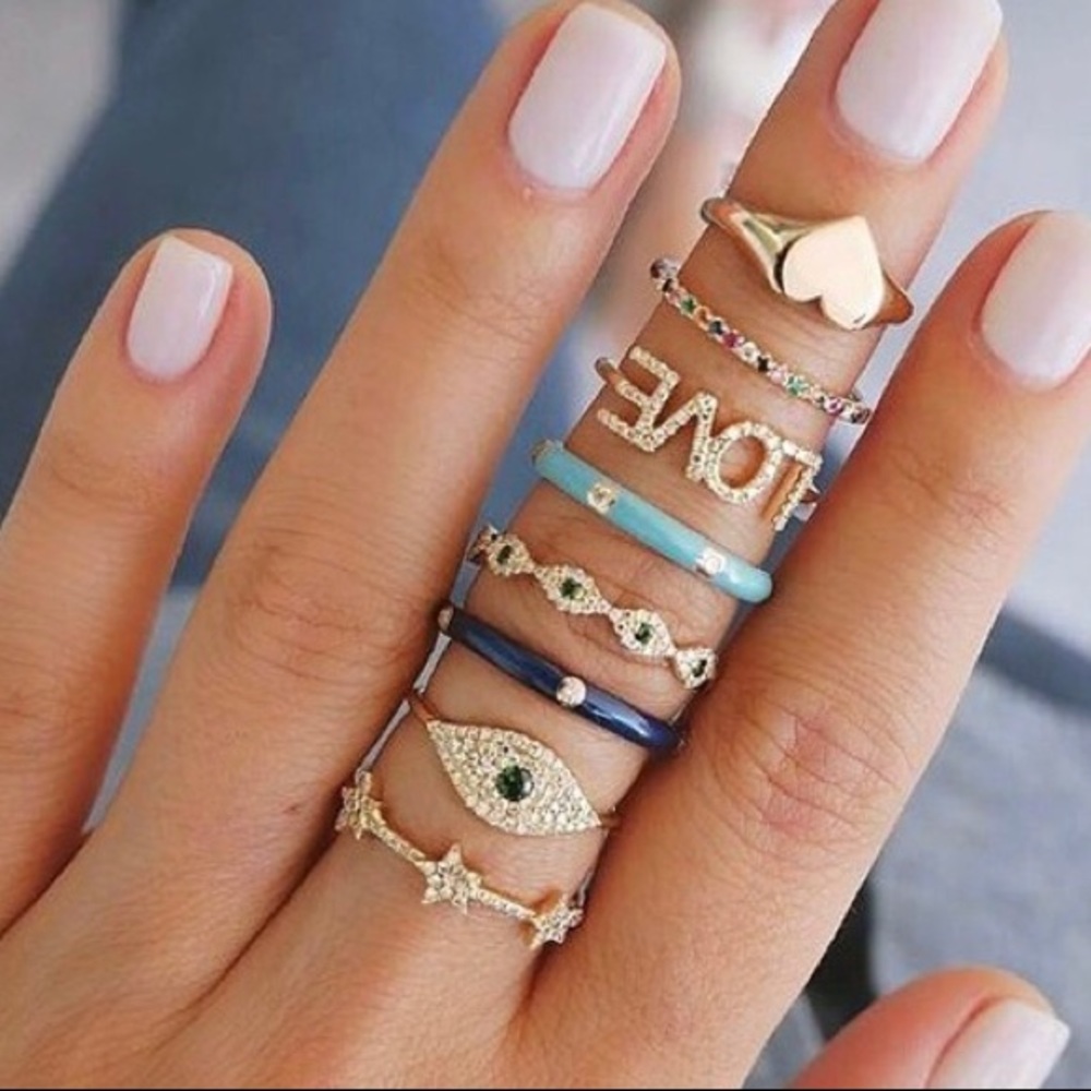 ⭐️3/$25 Eight piece boho chic ring set